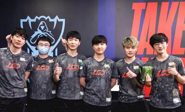 让队内球星 让队内球星