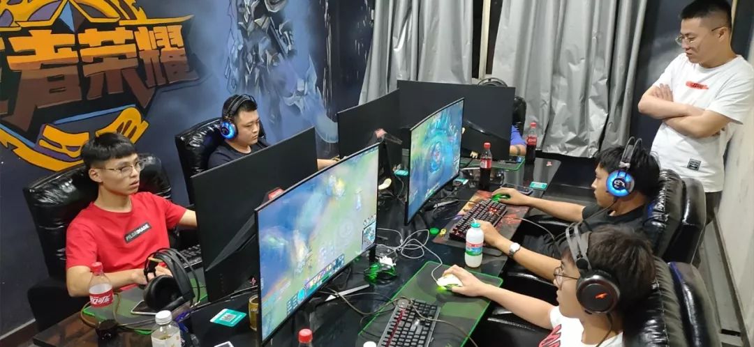 密切相关 密切相关