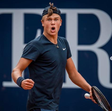 员本人施加 员本人施加