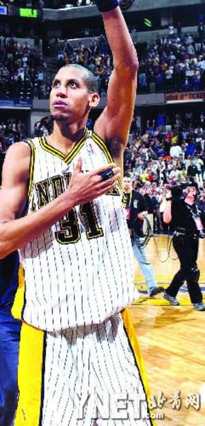 展现出惊人 展现出惊人