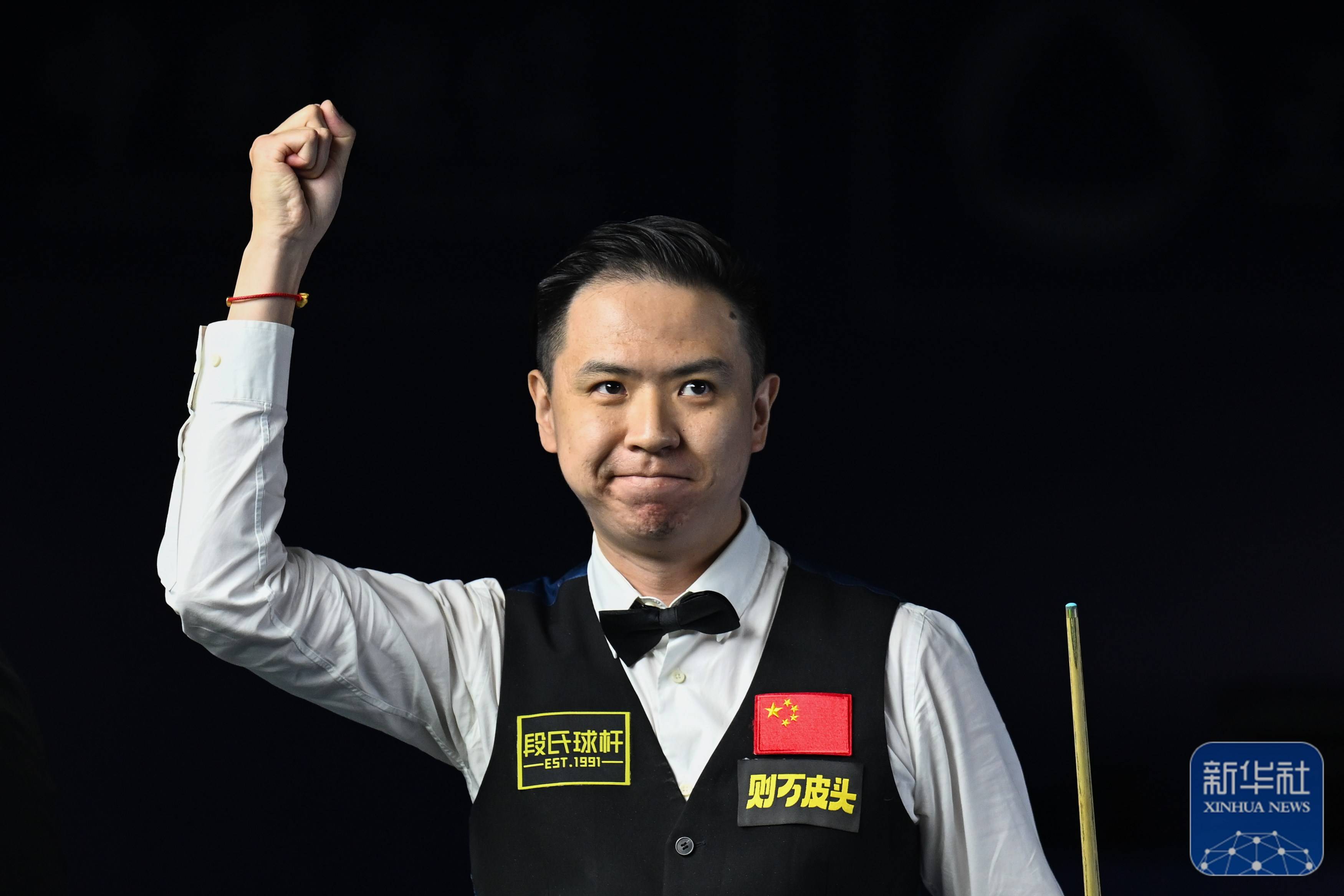 队医对每位 队医对每位