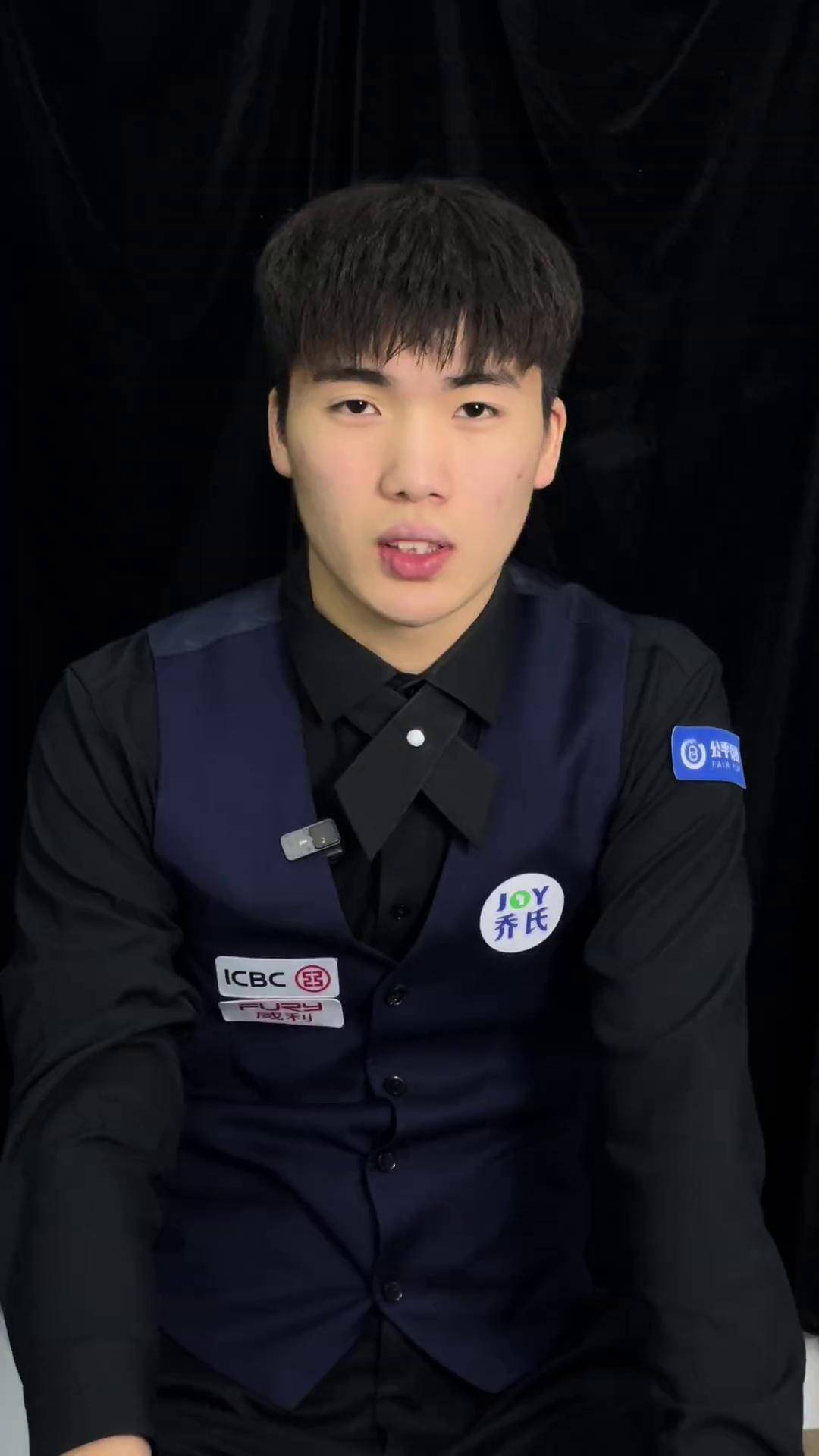 练后再度穿 练后再度穿
